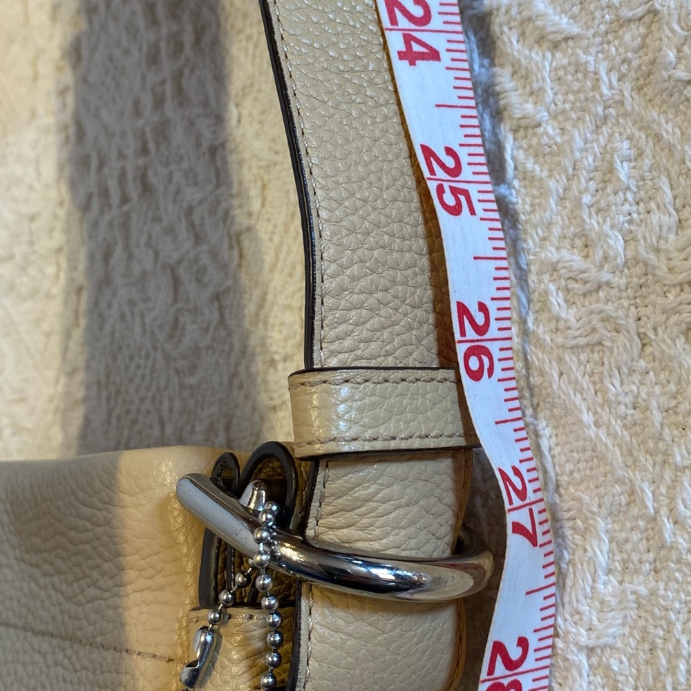 Coach Pebbled Leather Duffle Bag Soho Handbag Mint XL Crossbody East West beige - Picture 14 of 16